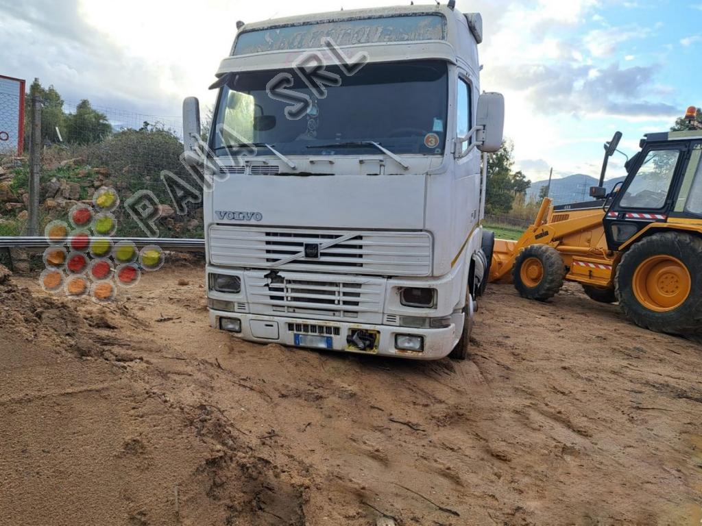 VOLVO FH 12 420 (Categoria: Ricambi veicoli industriali)