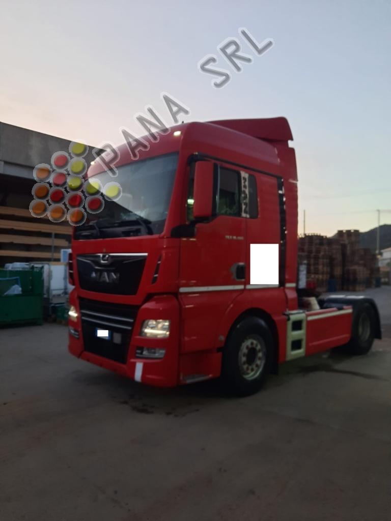 MAN TGX 18 460 (Categoria: Trattori stradali)