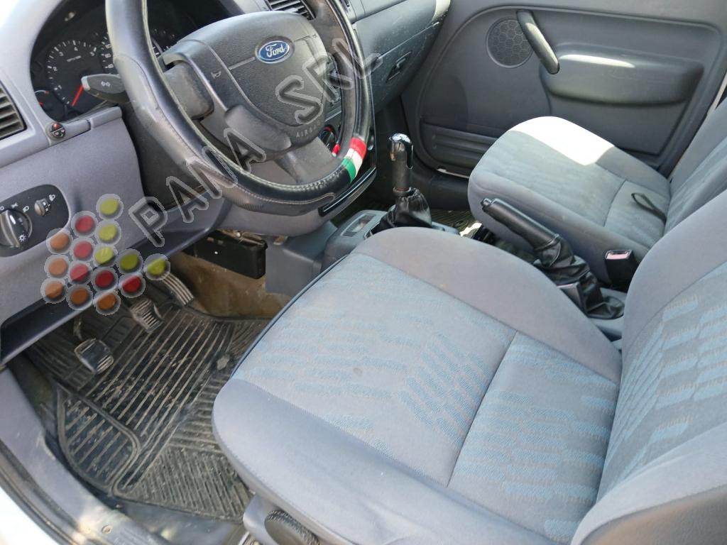 FORD TRANSIT CONNECT 200 S (Categoria: Furgonati)